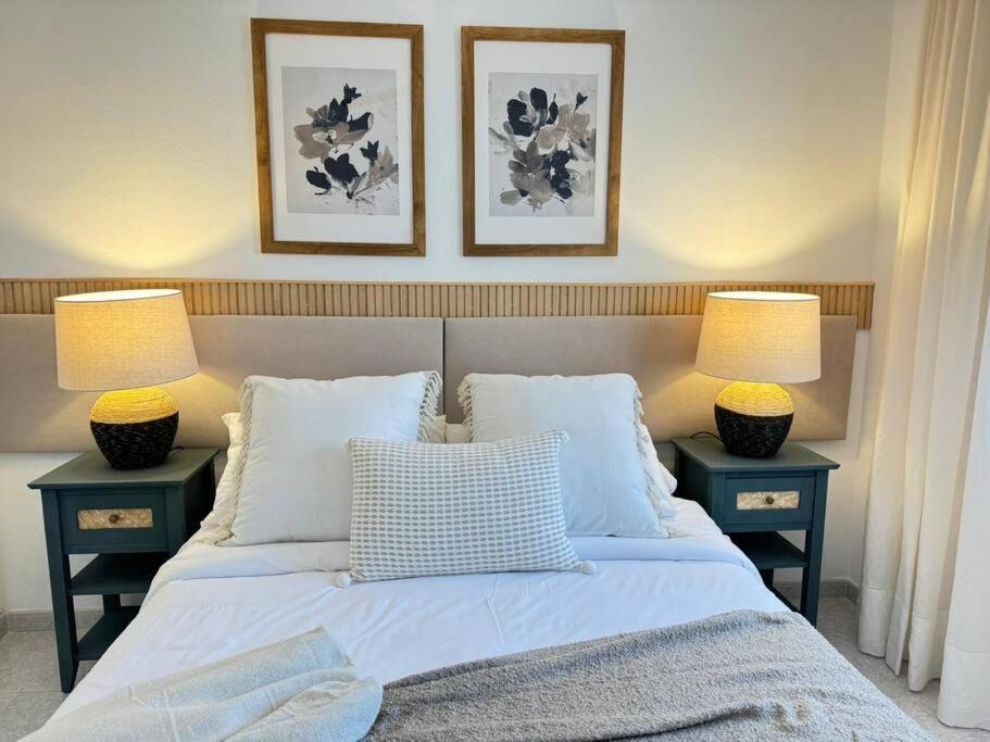 Nuevo Torrox Deluxe Beach & Piscina 外观 照片