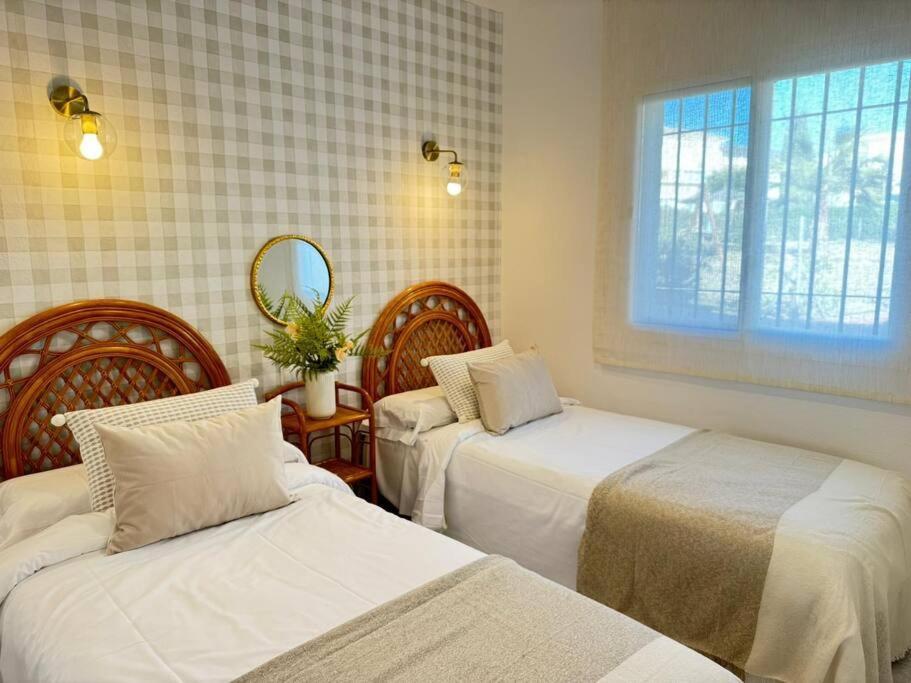 Nuevo Torrox Deluxe Beach & Piscina 外观 照片