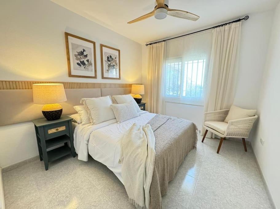 Nuevo Torrox Deluxe Beach & Piscina 外观 照片