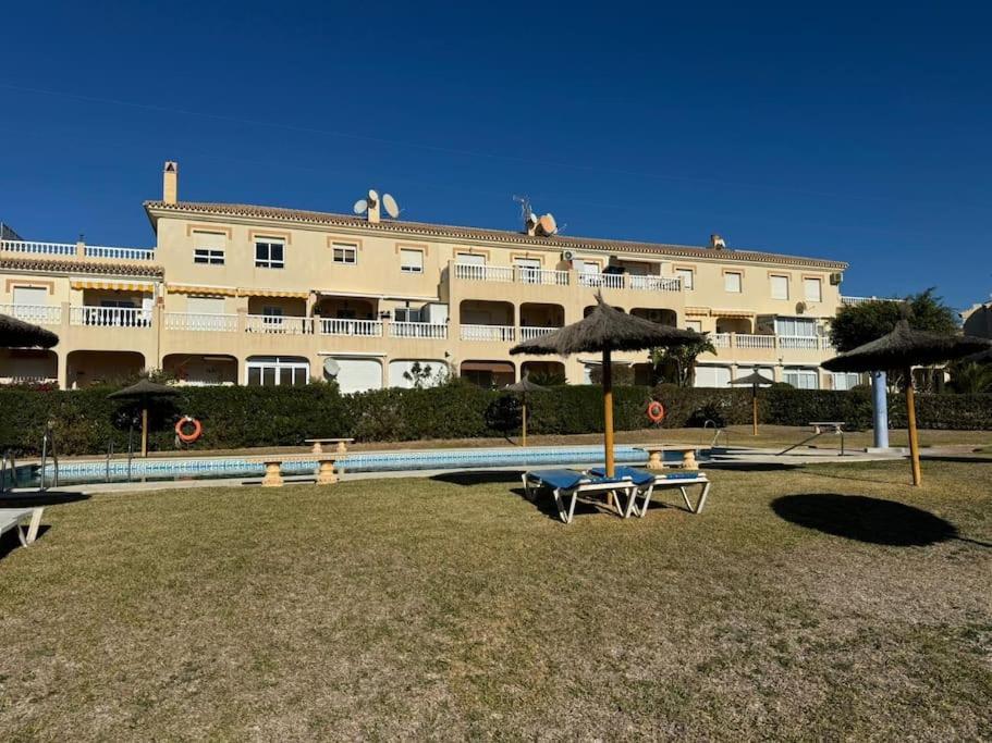 Nuevo Torrox Deluxe Beach & Piscina 外观 照片