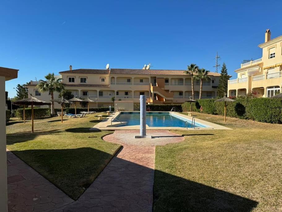 Nuevo Torrox Deluxe Beach & Piscina 外观 照片